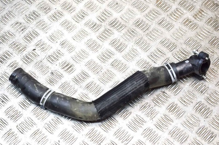Furtun de lichid de răcire CHEVROLET CAMARO 2018 OEM: 23104587 17733235