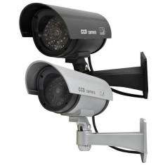 Set 2 camere false de supraveghere cu aspect profesional foto