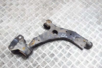 Braț inferior dreapta față VOLVO V40 Hatchback 2014 OEM: AV61-3A262-DA 14329956 foto