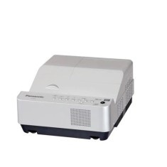 Videoproiector refurbished PANASONIC PT-CW230E, 1280x800, HDMI, 2500 lm, Ultra Short-Throw, Grad Corect