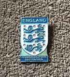 Insigna fotbal - Federatia de Fotbal din ANGLIA (FIFA -Africa de Sud)