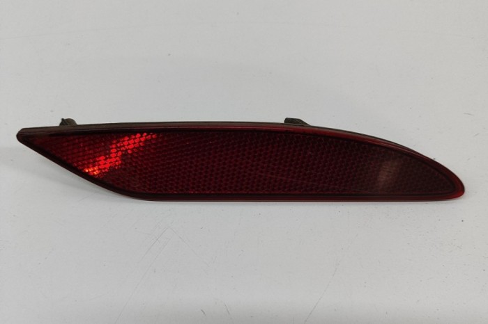 Reflector bara de protecție st&acirc;nga spate JAGUAR F-PACE X761 2022 OEM: MK83-13A569-AB | 31656497