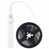 Banda LED cu lumina alb rece 5000K, 1 m, 400 lm, 2,4 W, alimentare 4x baterii, IP20, alb