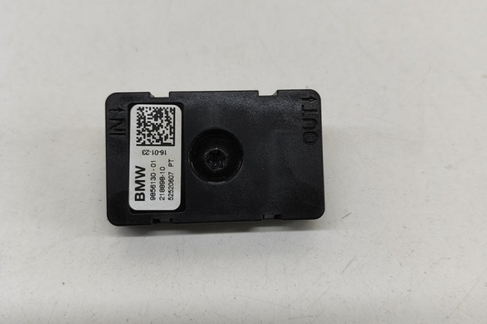 Amplificator de antena BMW iX1 U11 BEV 2023 OEM: 9856130 | 28088887