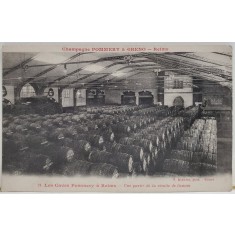 PIVNITELE POMMERY LA REIMS , O PARTE DIN RECOLTA ANULUI , BUTOAIE DEPOZITATE , CARTE POSTALA , INCEPUTUL SEC. XX