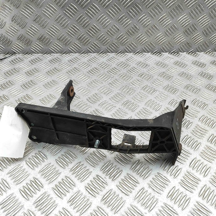 Suport radiator VW T-ROC A11 2022 OEM: 5Q0121093FD 32428946