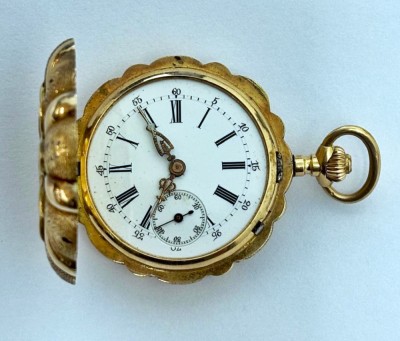 ceas rar de buzunar (tip pandantiv) emailat, din aur 14k Geneve foto