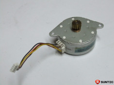 Paper input motor HP Color LaserJet 8550 RH7-1350 foto