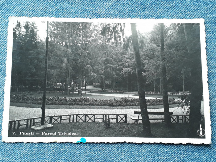 531 - Pitesti Parcul Trivalea 1939 carte postala circulata, vedere parc Fotofilm