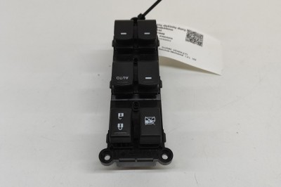 Buton geam ușă dreapta față SUZUKI VITARA LY 2023 OEM: 37990-54P41 29773668 foto