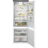 Combina frigorifica incorporabila Electrolux ENG7TE75S, No Frost, 70 cm, 376 litri, Semnal acustic, Control umiditate, Clasa E