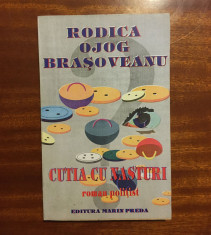 Rodica Ojog Brasoveanu - Cutia cu nasturi (Ed. Marin Preda, 1994) - Ca noua! foto