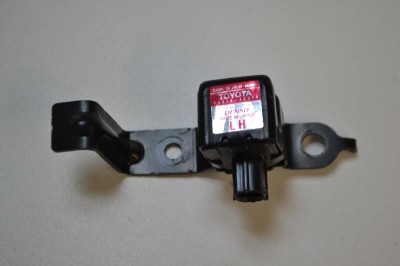 Senzor de impact lateral st&amp;acirc;nga LEXUS RX _U3_ 2007 OEM: 187600-5930 2555267 foto
