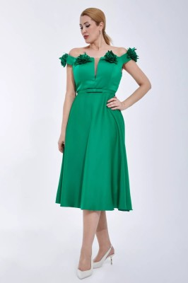 Rochie midi Clara fara maneci din satin, culoarea verde - XL(42) foto