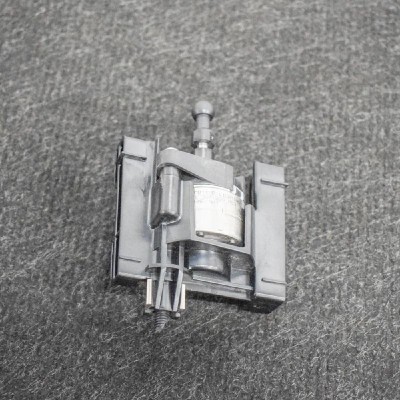 Motor de reglare nivel far st&amp;acirc;nga față MASERATI GHIBLI M157 2014 OEM: 1307220053 10578694 foto