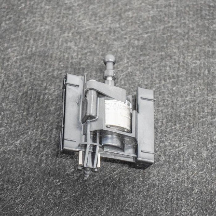 Motor de reglare nivel far st&acirc;nga față MASERATI GHIBLI M157 2014 OEM: 1307220053 10578694