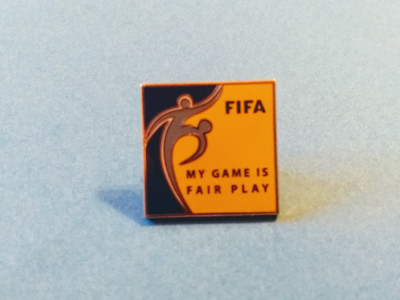 Insigna fotbal - FIFA (FAIR PLAY) foto