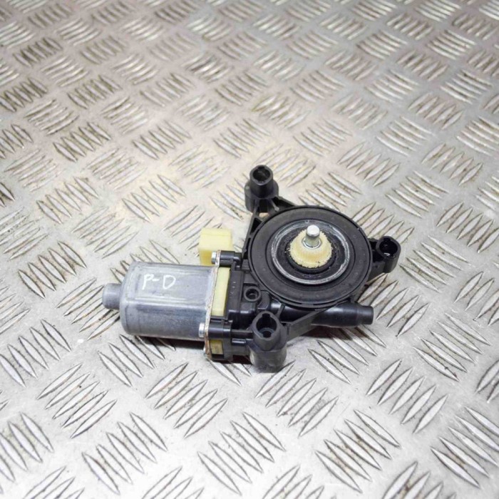 Motor macara geam ușă dreapta față AUDI Q3 F3 2019 OEM: 5Q0959801C,0130822077,E850202101 14620663