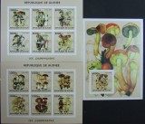 REPUBLiCA GUINEA-CIUPERCI-2COLI MICI+1 COLITA- NEDANTELATE- MNH**-RG 062A