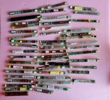 lot 50 de invertoare pentru laptop - 50 de lei toate -