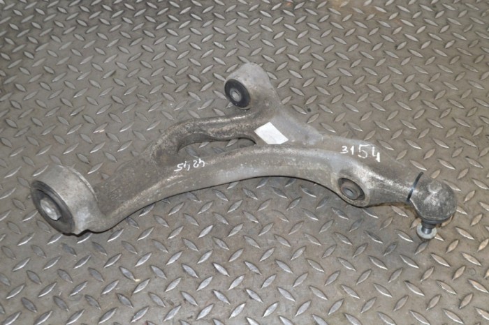 Braț inferior dreapta față VW TOUAREG 7P5 2016 OEM: 7P0407152E 12523010