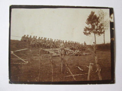 Fotografie 118 x 90 mm cu militari germani pe un teren de exercitii militare WWI foto