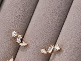 Cercei Stud din Argint 925 Placat cu Aur , Model Geometric Asimetric cu Cristale Zirconiu Multi-Taietura