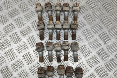 Set prezoane roata VW AMAROK 2H_, S1B 2019 OEM: WHT001964A | 26809003 foto