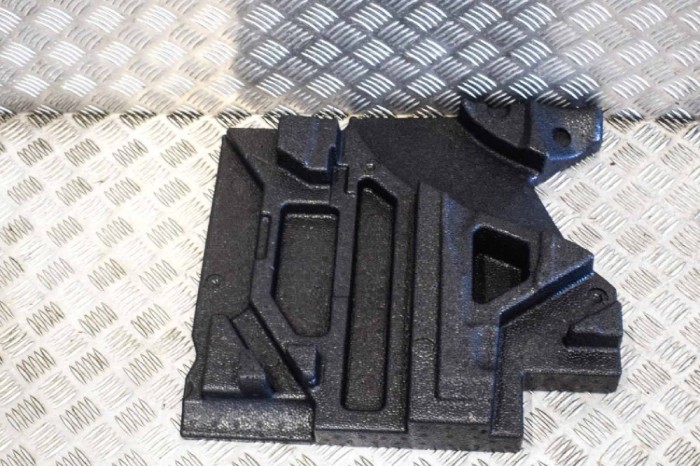 Spuma portbagaj VOLVO XC90 II 2019 OEM: 31672338 | 11293152
