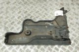 Scut motor dreapta spate VW PASSAT B8 3G2 2017 OEM: 3Q0825102A 27134476