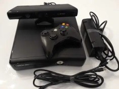XBOX360 slim HDD 250GB+kinect XBOX 360 HDMI +1 maneta