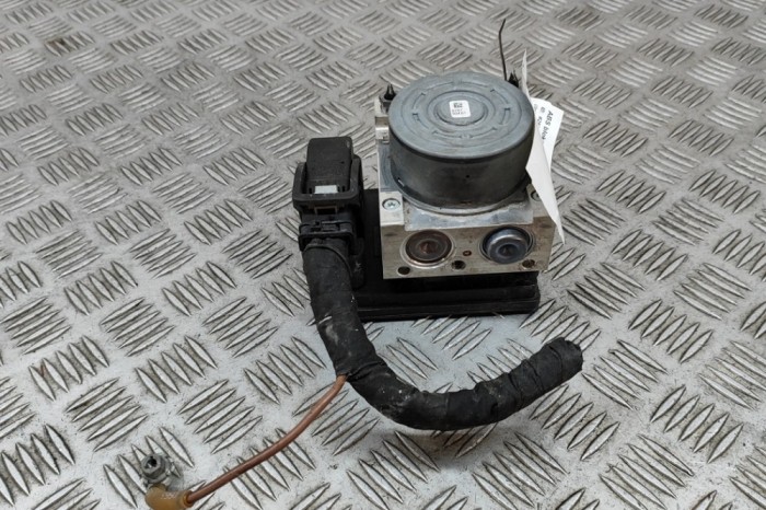 Pompa ABS MERCEDES-BENZ C Coupe C205 2016 OEM: A2539011400 28251239