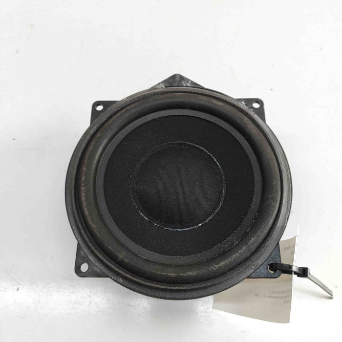 Difuzor ușă st&acirc;nga față VW PHAETON 3D_ 2003 OEM: 3D0035454 32593787