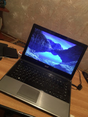 Laptop Acer , Procesor I5, 2placi video dedicata 3Gb, 4 Gb ram foto