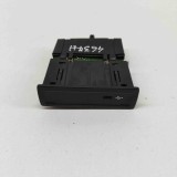 USB Mercedes-Benz GLE W167 (2022) A1678201402 OEM Original