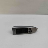 Buton geam ușă dreapta față TOYOTA LAND CRUISER 120 _J12_ 2007 OEM: 84040-60013 31419280