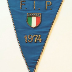 Fanion brodat (vechi)-Comitetul Olimpic 1974 - Federatia de Baschet din ITALIA