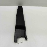 Ornament vertical ușă dreapta spate PORSCHE MACAN DKN 2021 OEM: 95B853352D 31538258