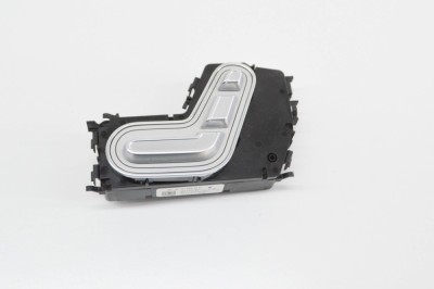 Buton de control scaun dreapta MERCEDES-BENZ GLS X167 2020 OEM: A1679052301 17989265 foto
