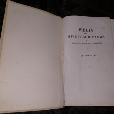 BIBLIA sau Sfanta Sriptura a VECHIULUI si NOULUI TESTAMENT cu TRIMITERI,T.GRAT