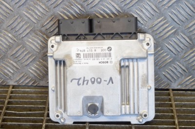 Unitate de control motor BMW 3 F30, F80 2013 OEM: 8517874,0281018506,1039S53011 11133076 foto