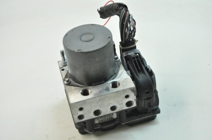 Pompa ABS JAGUAR XF X250 2012 OEM: CX23-2C405-AE 4140089