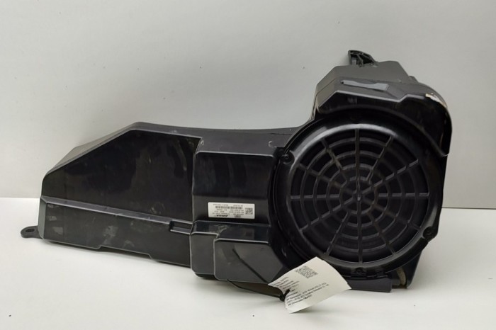 Subwoofer AUDI A6 Avant 4G5, C7, 4GD 2017 OEM: 4G8035382 | 31976335