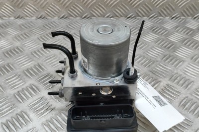 Pompa ABS MERCEDES-BENZ CLA Coupe C118 2023 OEM: A1779002710,A1779013505,A1779024819,0265296562,0265956939 29832500 foto