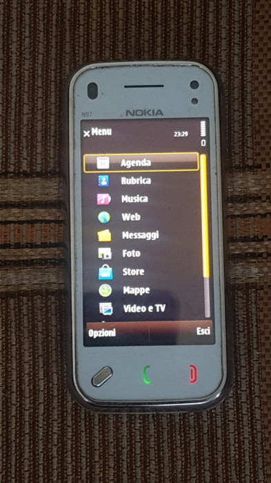 Vand nokia N97 mini in stare f buna !!