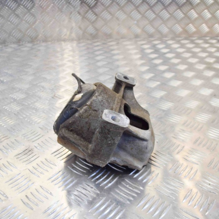 Suport motor st&acirc;nga AUDI Q5 8R 2013 13303820