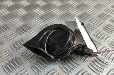 Claxon AUDI Q8 4MN 2024 OEM: 4M0951223B | 31865764 foto