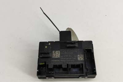 Modul de control ușă st&amp;acirc;nga față SKODA SUPERB III 3V3 2018 OEM: 5Q4959592E,5Q4959592B,A2C7494660400 27877439 foto
