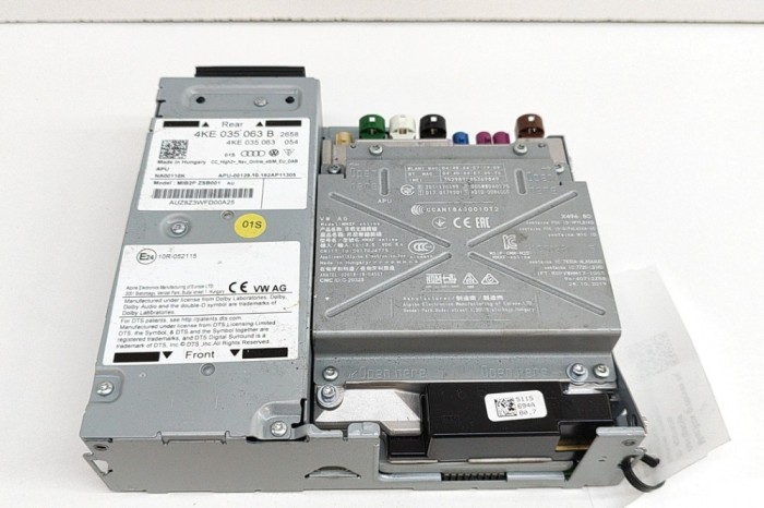 Unitate radio CD navigație AUDI E-TRON GEN 2020 OEM: Off-road | 25319258