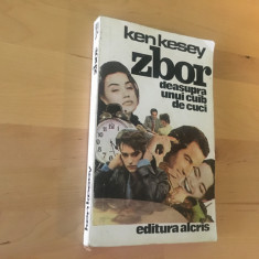 CARTE BELETRISTICA: Ken Kesey - Zbor deasupra unui cuib de cuci [1992]
